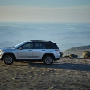 All-new 2022 Jeep® Grand Cherokee Trailhawk 4xe