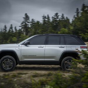 All-new 2022 Jeep® Grand Cherokee Trailhawk 4xe