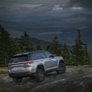 All-new 2022 Jeep® Grand Cherokee Trailhawk 4xe