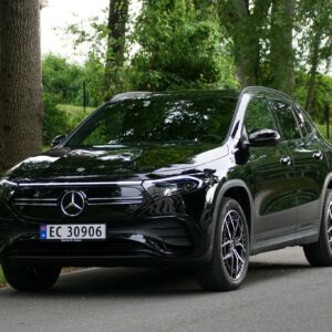 Mercedes_EQA_031