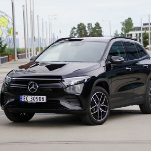 Mercedes_EQA_036