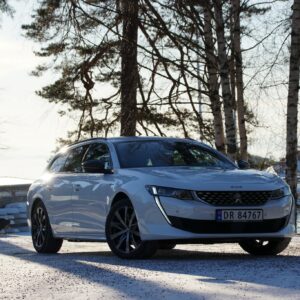 Peugeot_508_00014