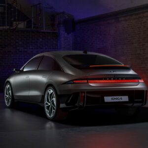 3 Secondary Image IONIQ 6