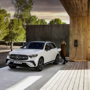 Mercedes-Benz GLC SUV (X254); 2022