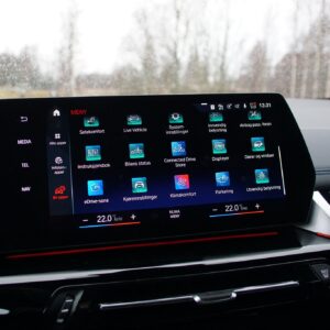 BMW_225e_Active_Tourer_0006