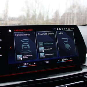 BMW_225e_Active_Tourer_0009