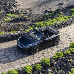 MINI_Cooper_SE_Cabriolet_016