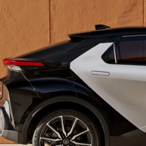 Toyota_C-HR_0018