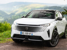 Prøvekjørt: Peugeot e-3008 / e-5008 Dual Motor