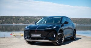 Sniktitt: Hongqi EHS5